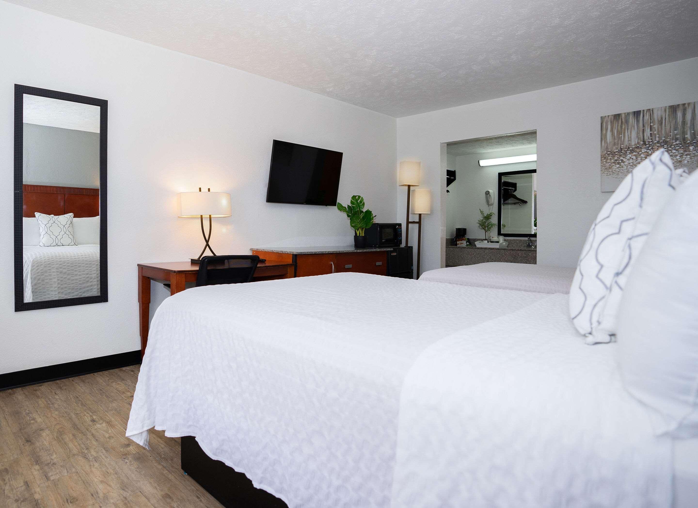 Ramada By Wyndham Lumberton Hotel ภายนอก รูปภาพ