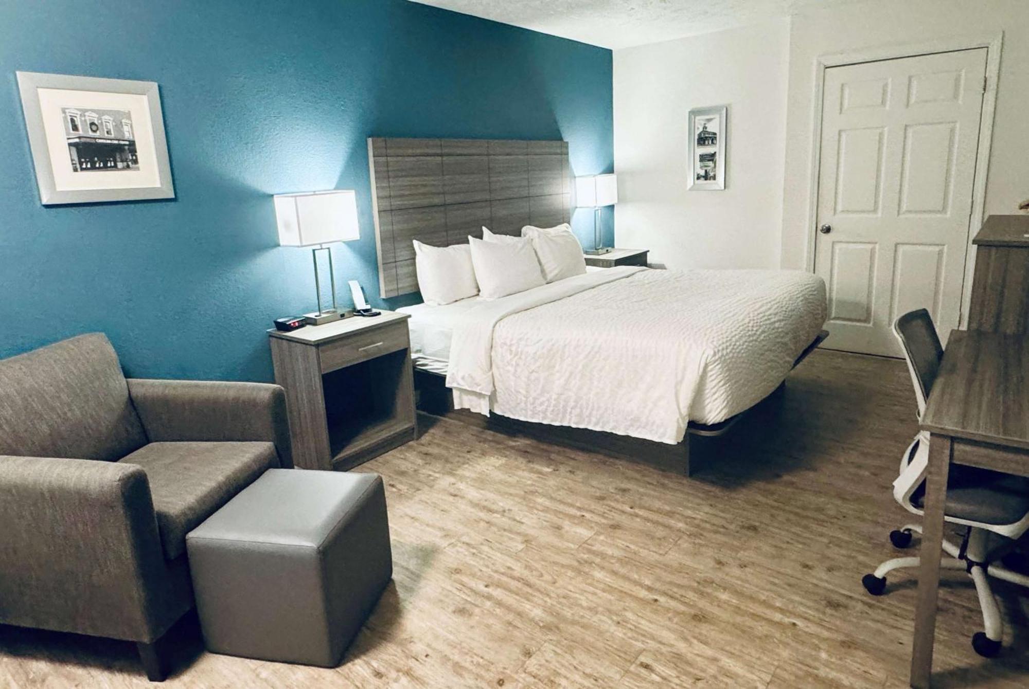 Ramada By Wyndham Lumberton Hotel ภายนอก รูปภาพ